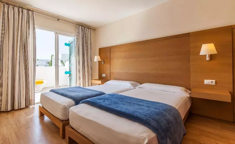آپارتمان 1 خوابه, Bluesea Club Martha's