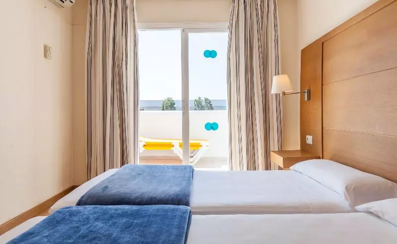 آپارتمان 1 خوابه, Bluesea Club Martha's