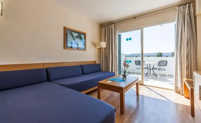 آپارتمان 1 خوابه, Bluesea Club Martha's
