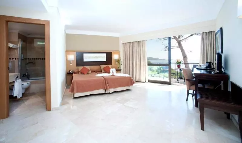 اتاق استاندارد با چشمانداز دریا, Grupotel Aguait Resort & Spa Adults Only