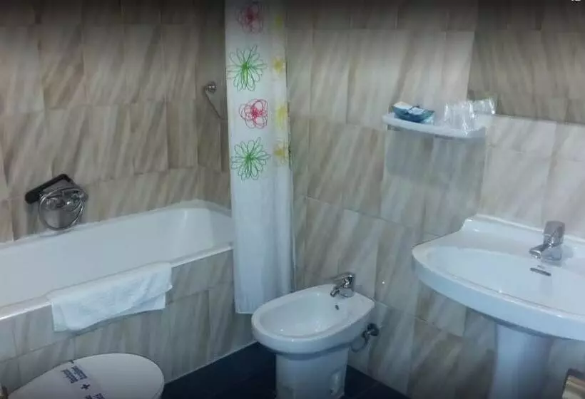 Standard Room, Hostal Comercio