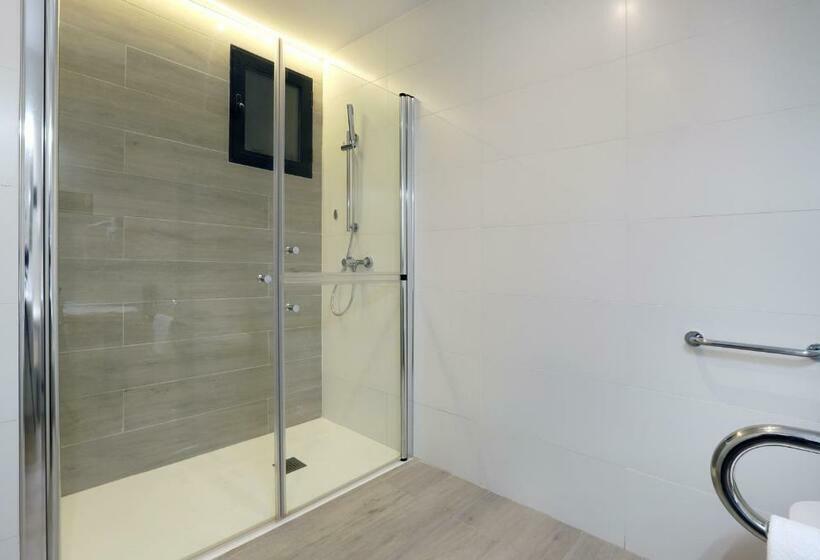 غرفة قياسية, Alameda