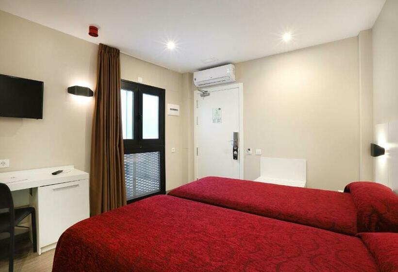 غرفة قياسية, Alameda