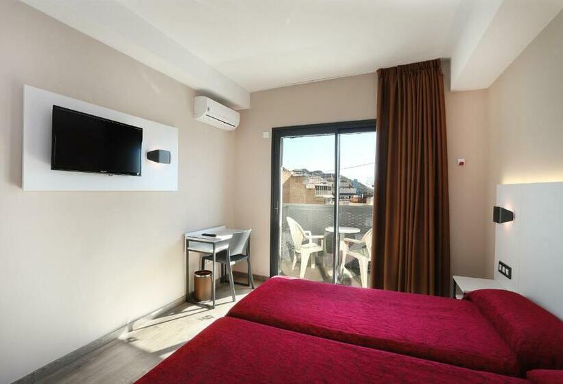 غرفة سوبيريور ثلاثية, Alameda