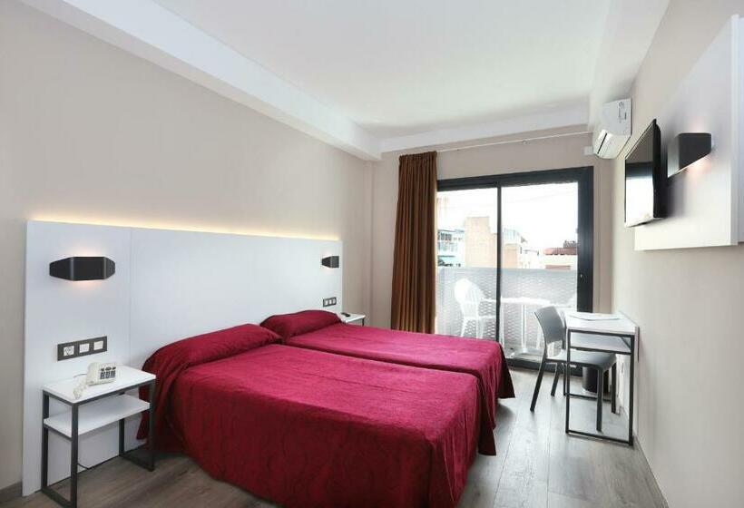 غرفة سوبيريور ثلاثية, Alameda