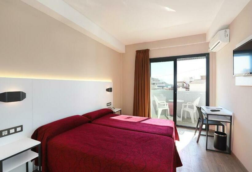 غرفة سوبيريور ثلاثية, Alameda