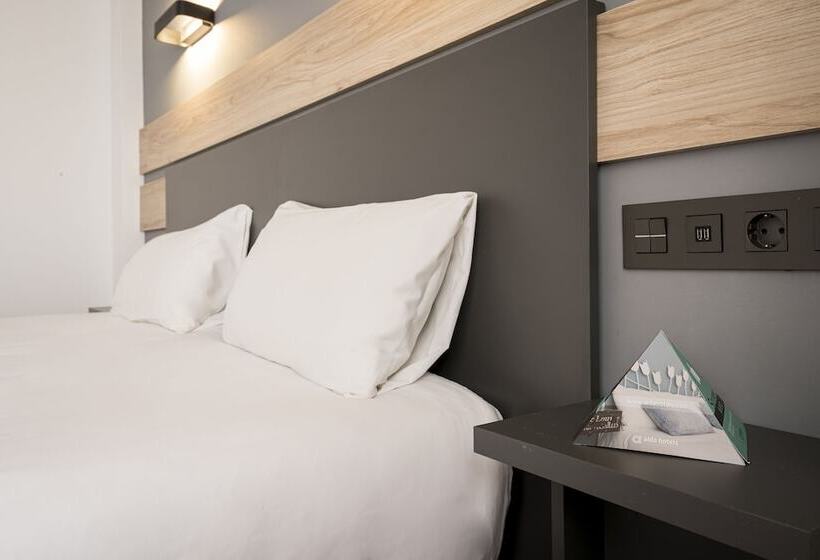 חדר אקונומי, Alda Centro Gijon