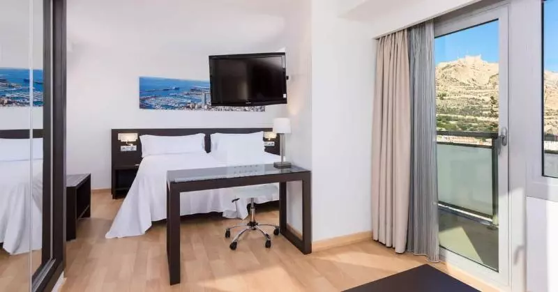 اتاق پرمیوم, Alicante Gran Sol Affiliated By Meliá