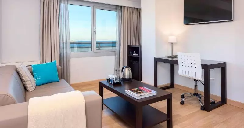 اتاق پرمیوم, Alicante Gran Sol Affiliated By Meliá