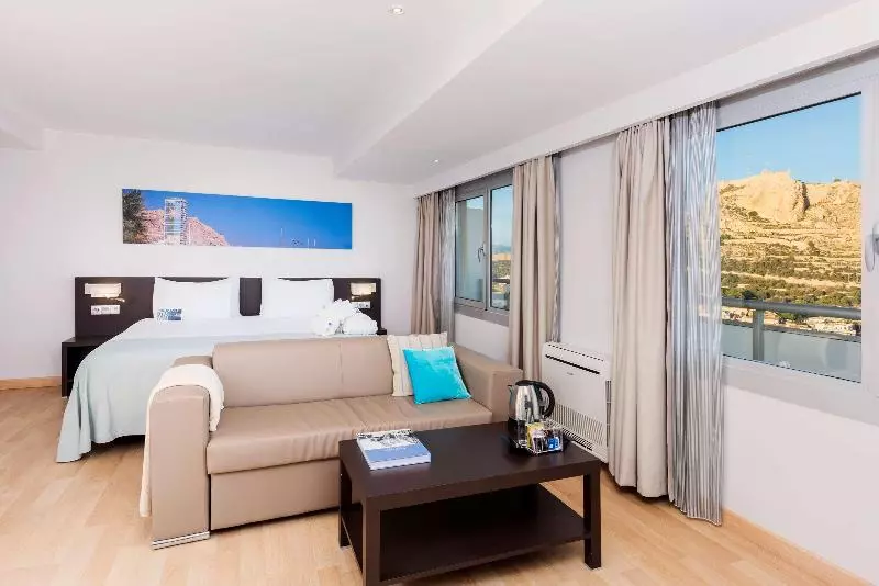 اتاق پرمیوم, Alicante Gran Sol Affiliated By Meliá