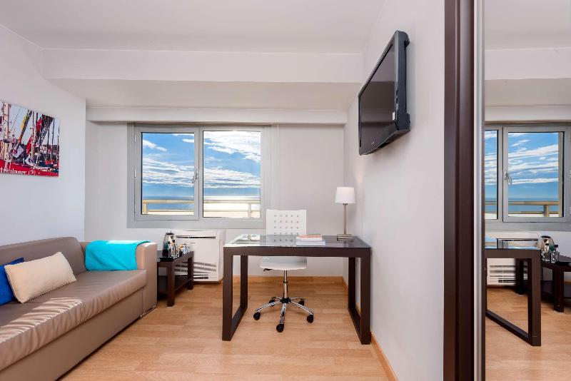 سوییت جونیور, Alicante Gran Sol Affiliated By Meliá