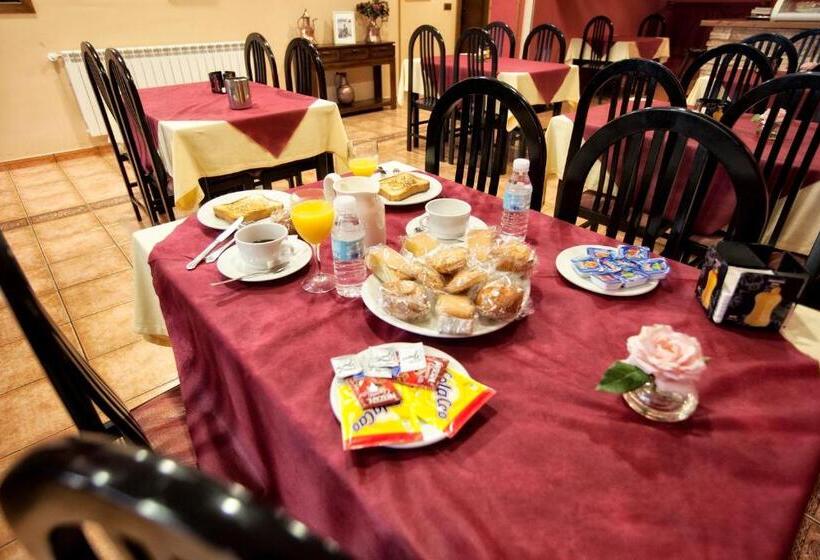 标准间带漩涡浴缸, Alojamiento Covadonga