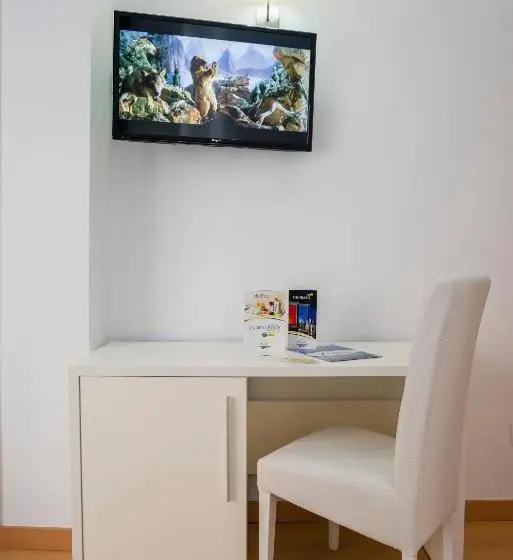 Habitación Estándar con Balcón, Avenida