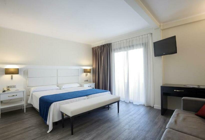 جناح جونيور, Benidorm East by Pierre & Vacances