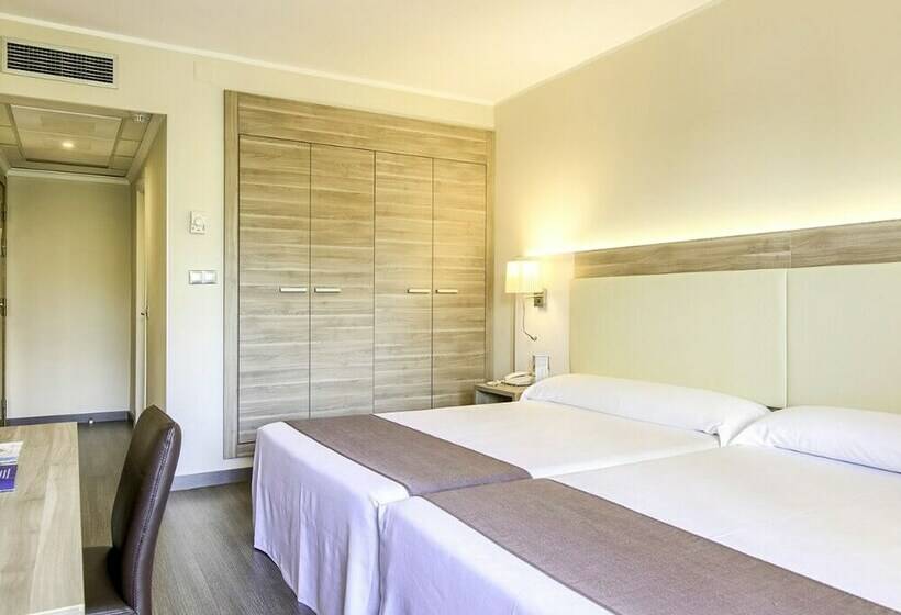 غرفة عائلية, Benidorm East by Pierre & Vacances