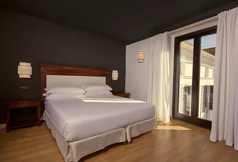 Chambre Standard, Born
