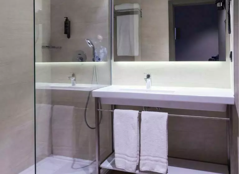 Deluxe-huone, Bristol 4* Sup
