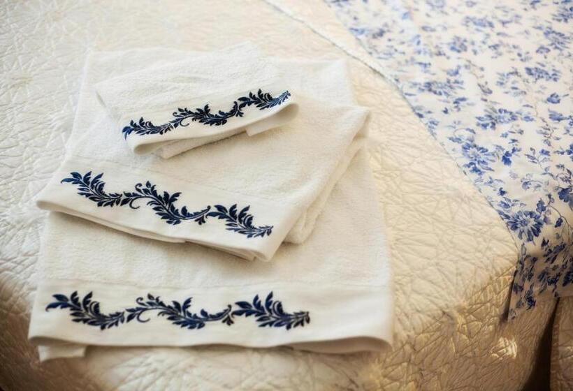 غرفة قياسية, Cardinal