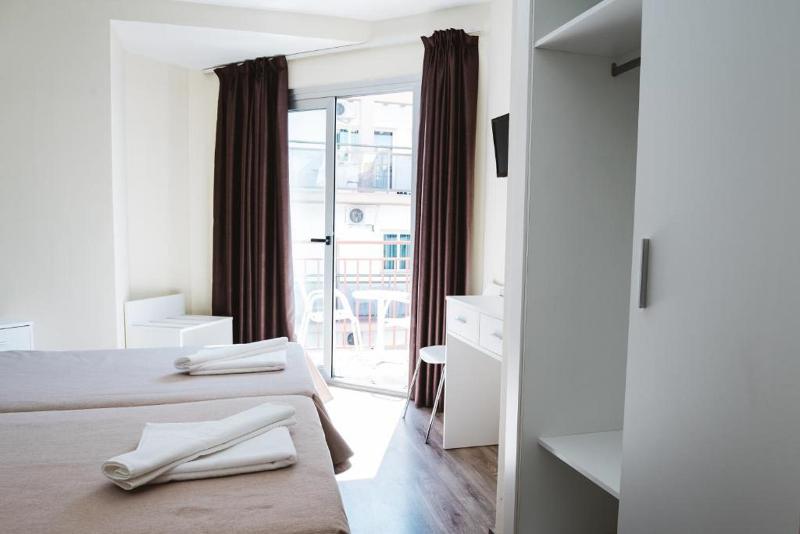 Номер Стандарт, Celymar