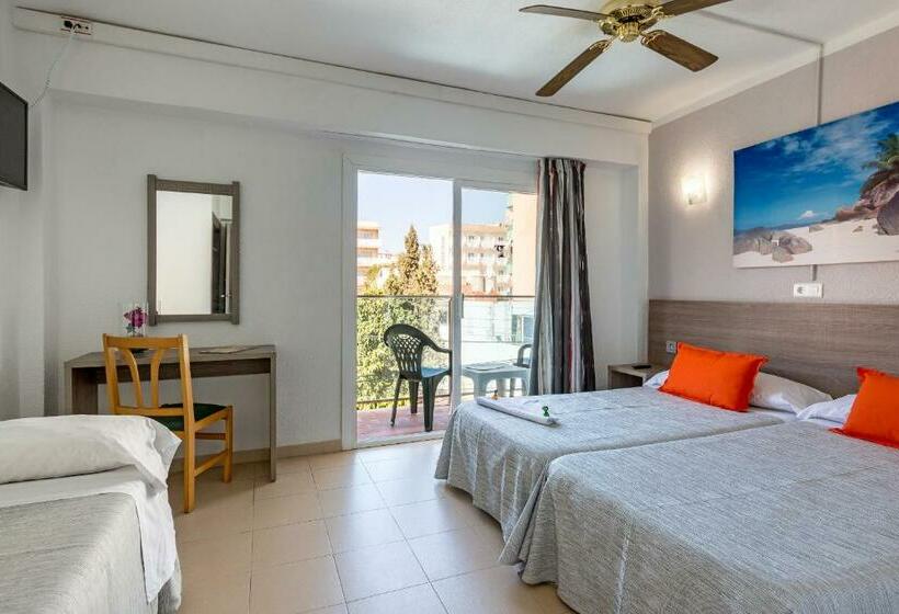 Номер Стандарт Трехместный, Costa Mediterraneo