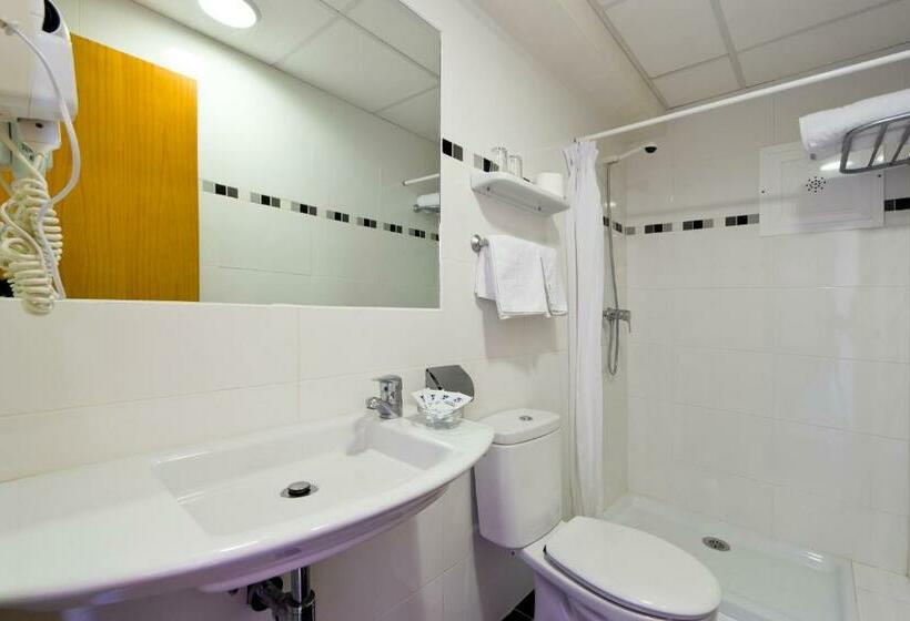 标准单人间, Costa Mediterraneo