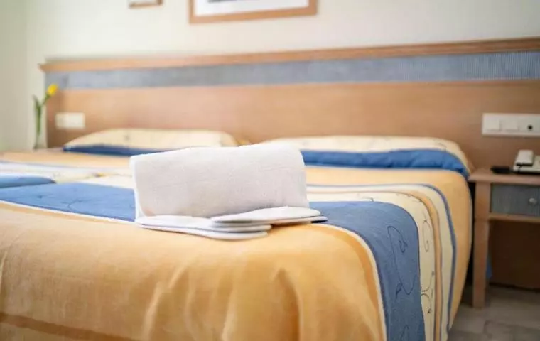 4 Bett Standardzimmer, Ele Andarax