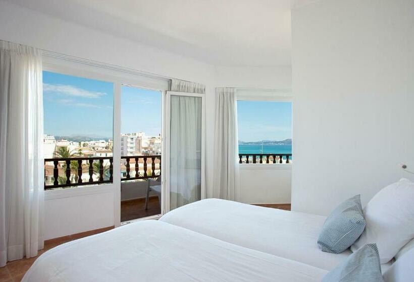 スタンダードトリプルルーム, Galaxia Boutique