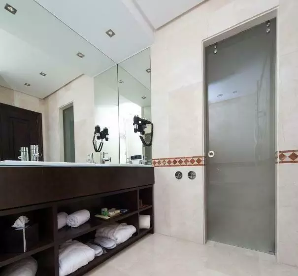 اتاق لوکس با چشم‌انداز دریا, Gpro Valparaiso Palace & Spa