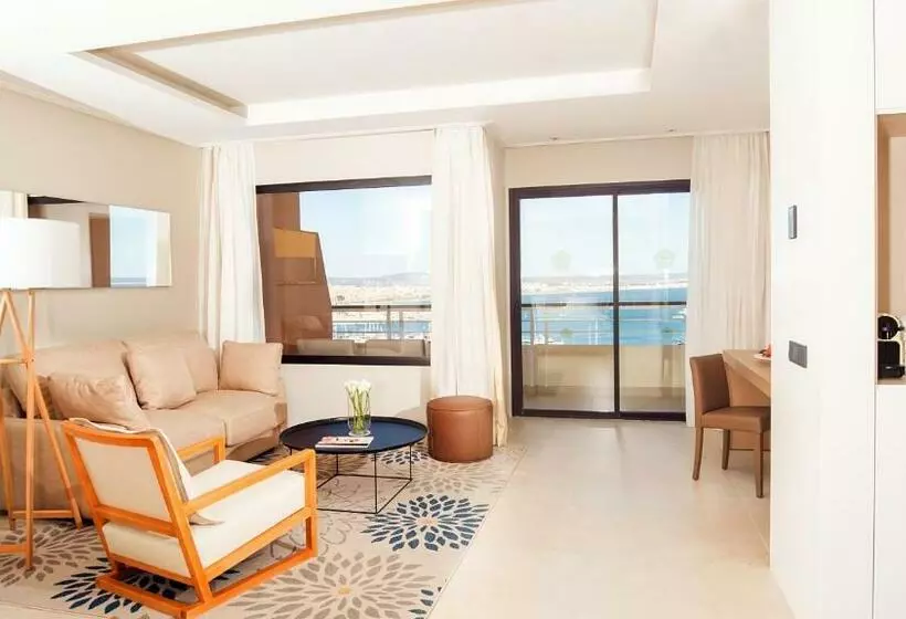 سوییت جونیور, Gpro Valparaiso Palace & Spa