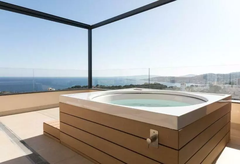سوئیت رویال, Gpro Valparaiso Palace & Spa