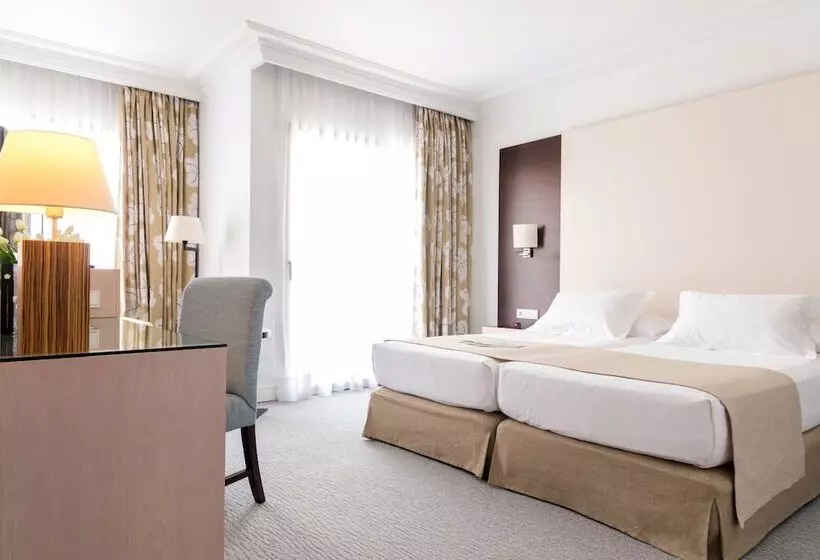 اتاق لوکس با چشم‌انداز دریا, Gpro Valparaiso Palace & Spa