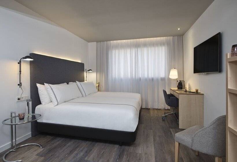 Номер Премиум, Innside by Meliá Palma Center