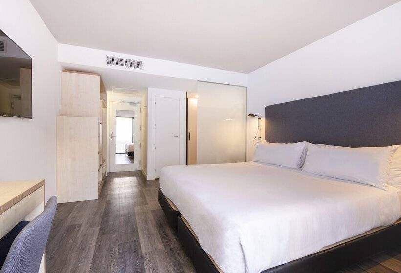 Quarto Premium, Innside by Meliá Palma Center