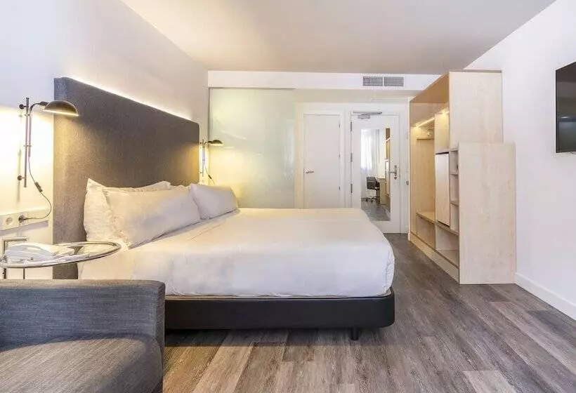 اتاق پرمیوم, Innside by Meliá Palma Center