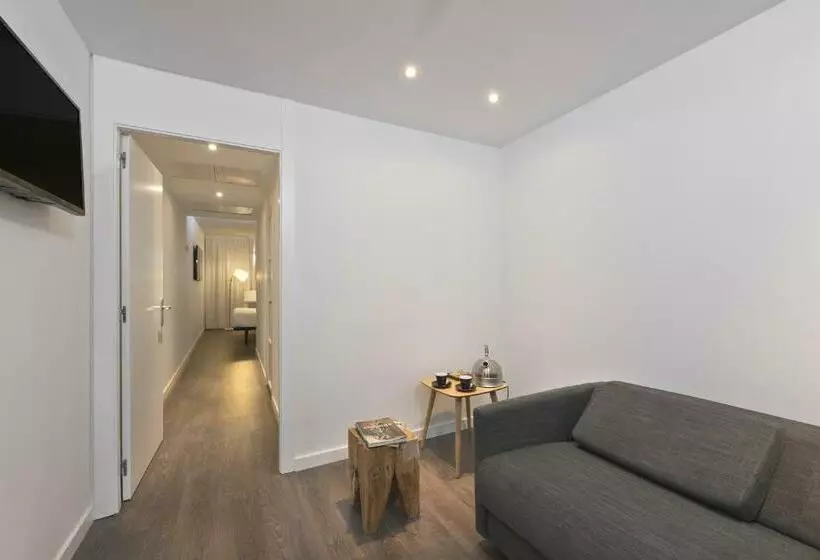 استودیوی استاندارد, Innside by Meliá Palma Center