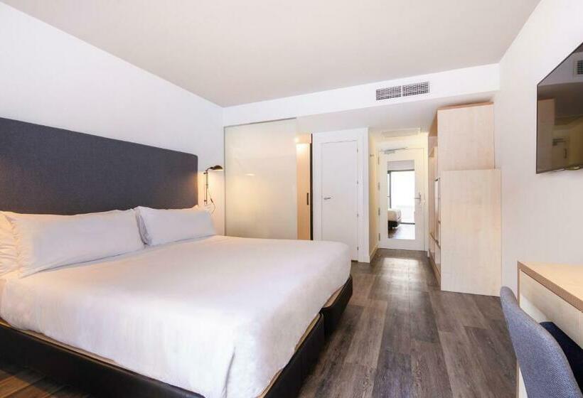 Номер Премиум, Innside by Meliá Palma Center