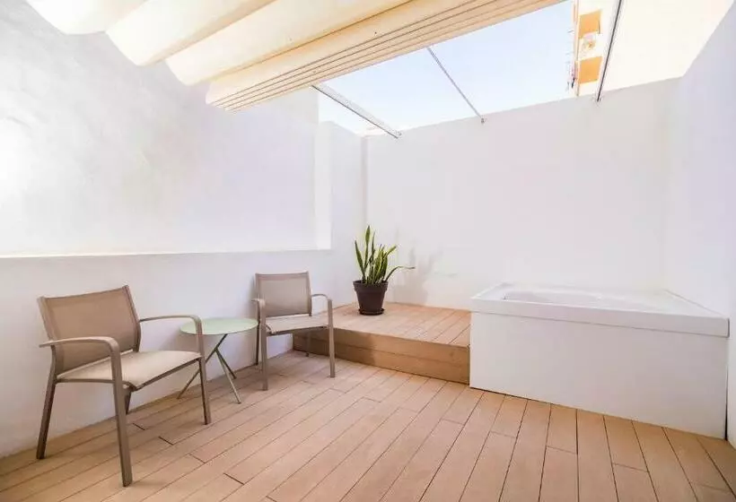 اتاق پرمیوم, Innside by Meliá Palma Center
