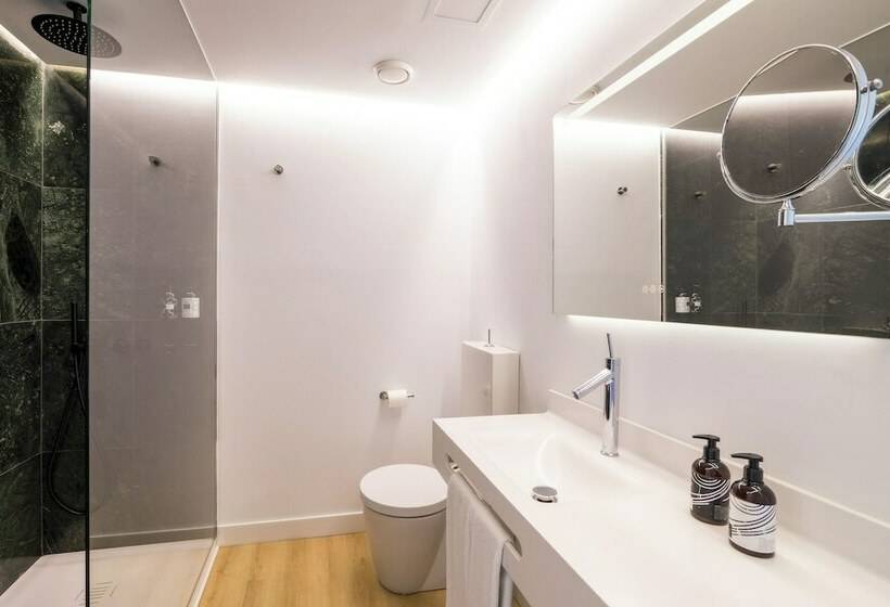 Quarto Estandar, Innside by Meliá Palma Center