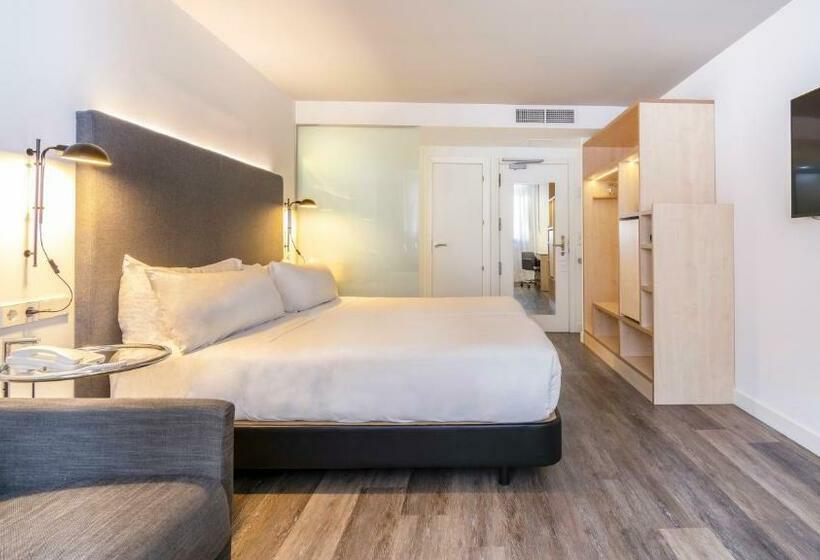 Quarto Superior, Innside by Meliá Palma Center