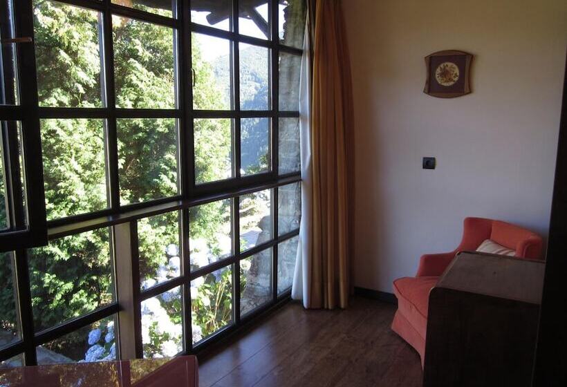 غرفة قياسية, La Rectoral