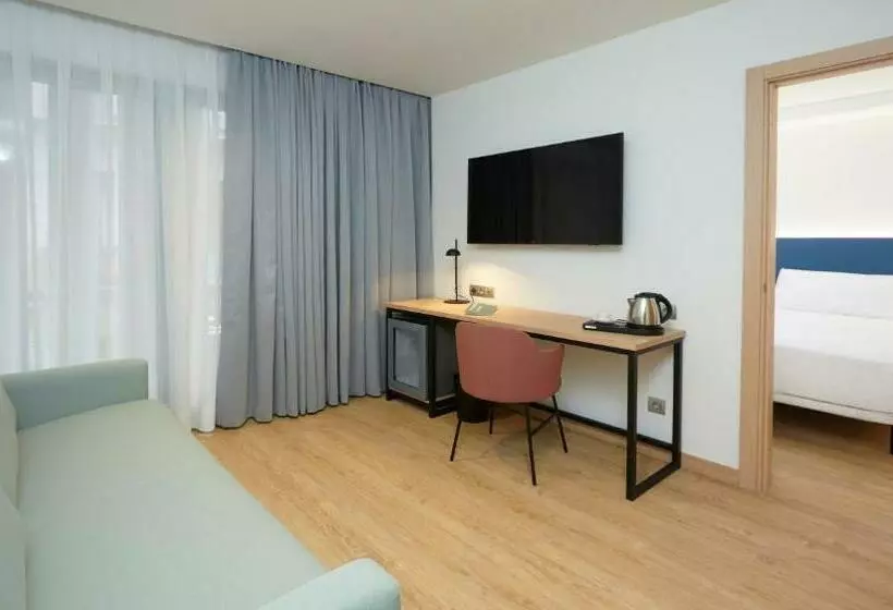 سوییت جونیور, Occidental Alicante