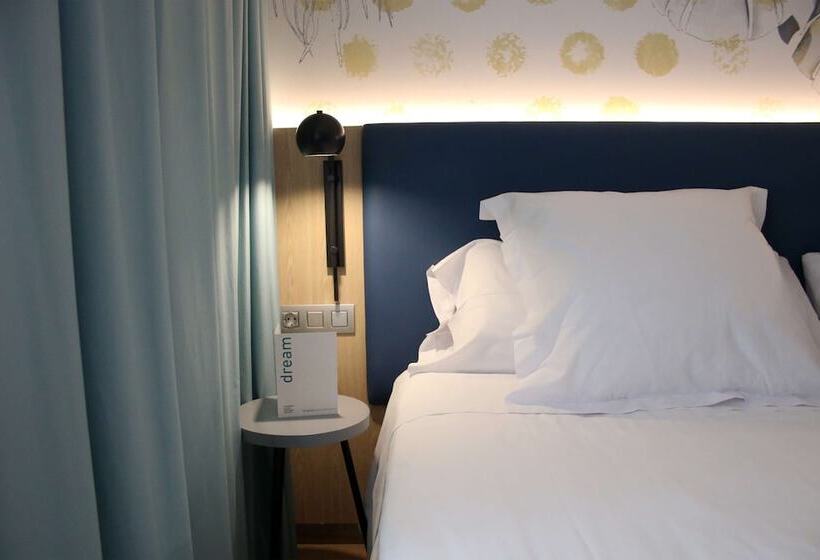 اتاق استاندارد یک نفره, Occidental Alicante