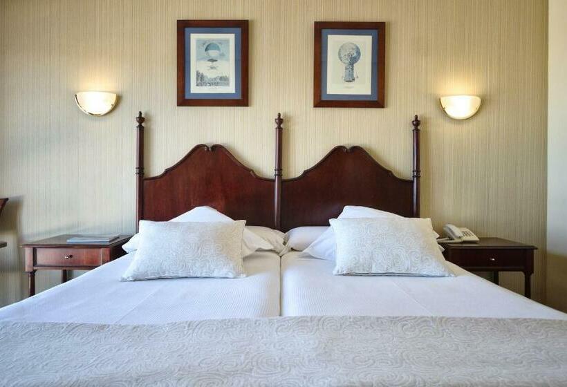 غرفة قياسية مطلّة علي البحر, Ribadesella Playa