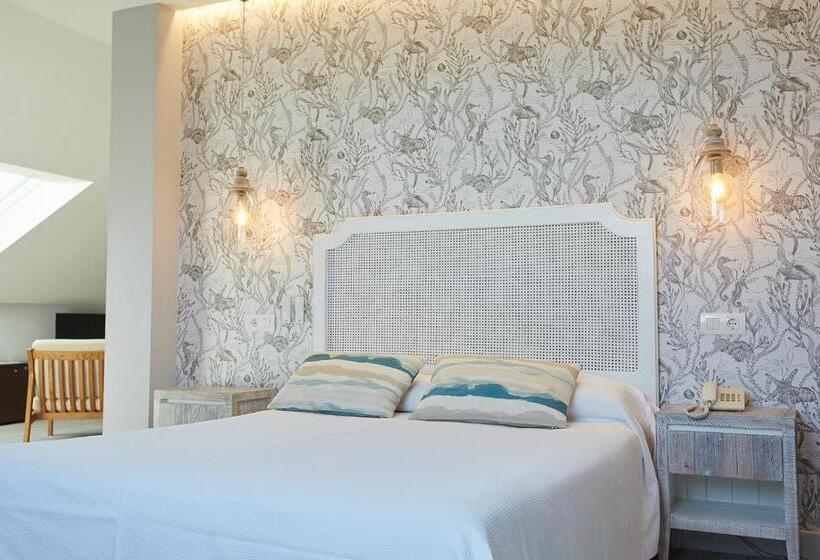 غرفة عائلية, Ribadesella Playa