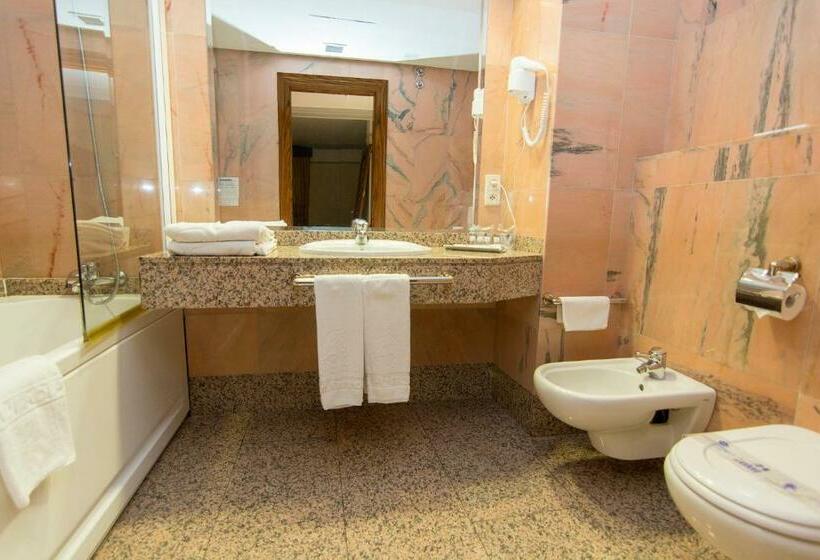 اتاق سوپریور, San Antonio