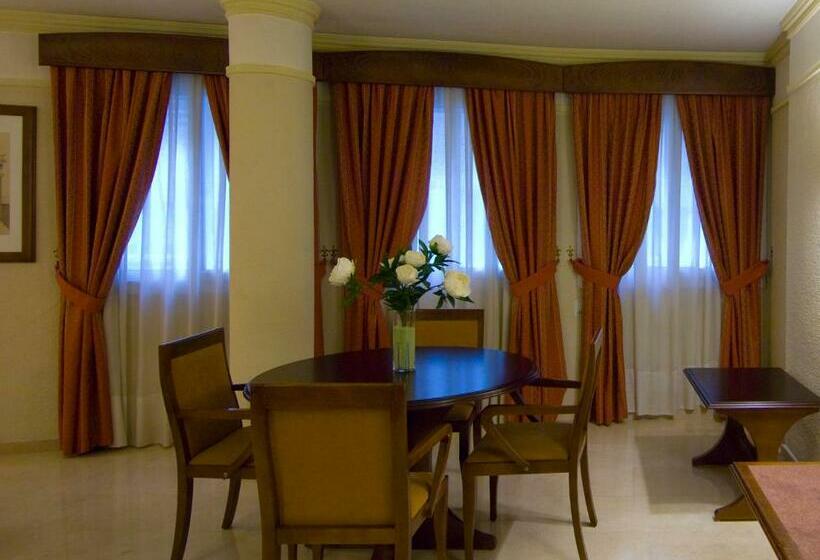 Habitación Superior, San Antonio