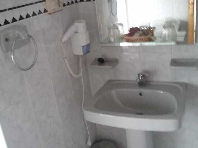 غرفة قياسية, Valle De Lago