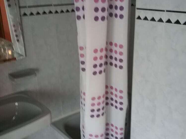 غرفة قياسية, Valle De Lago