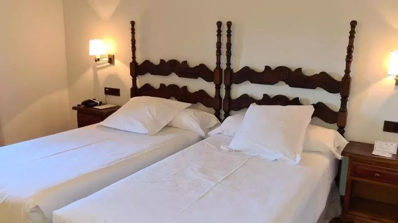 スタンダードルーム, Parador De Gredos