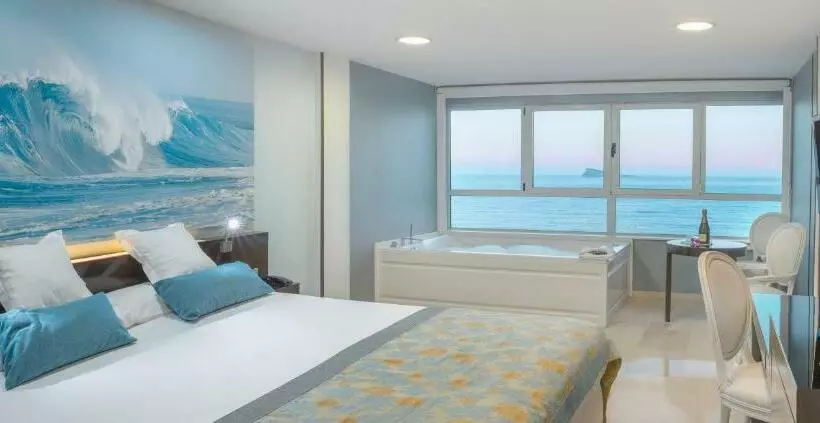 חדר סטנדרט עם ג'קוזי ונוף לים, Villa del Mar